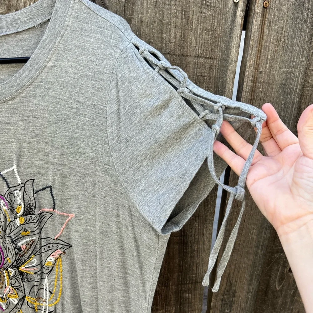 SOLD Torrid embellished top with lace-up sleeves - Picture 2 of 5